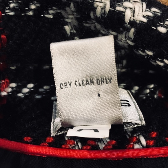 Chico’s Black/Red/White Plaid Lined Coat Size 1 (US Medium/8) - Picture 12 of 16